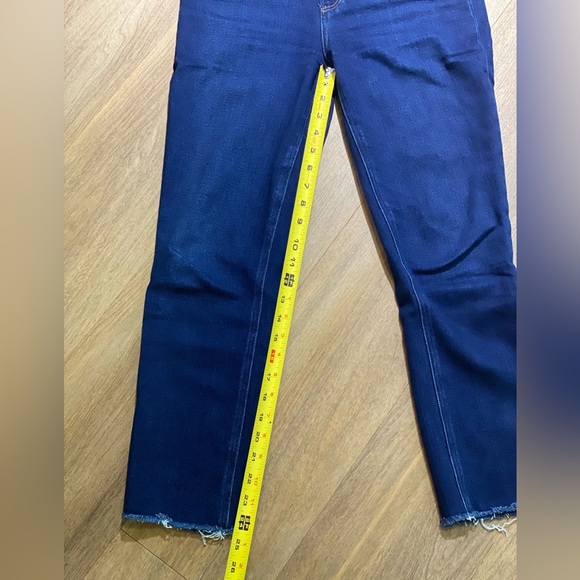 Paige Denim Cindy Cropped Raw Hem Sz 27 - Picture 6 of 13